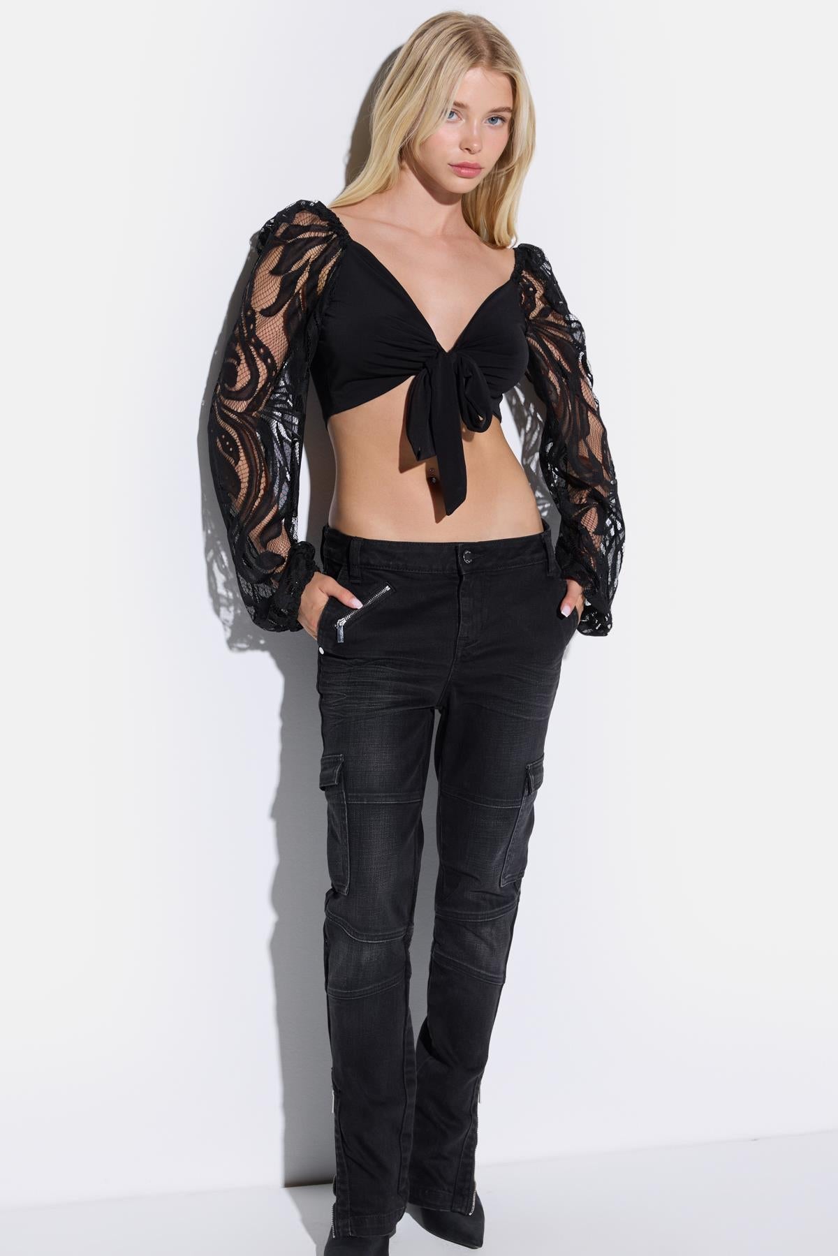 Crop-Bluse mit Bindeband vorne