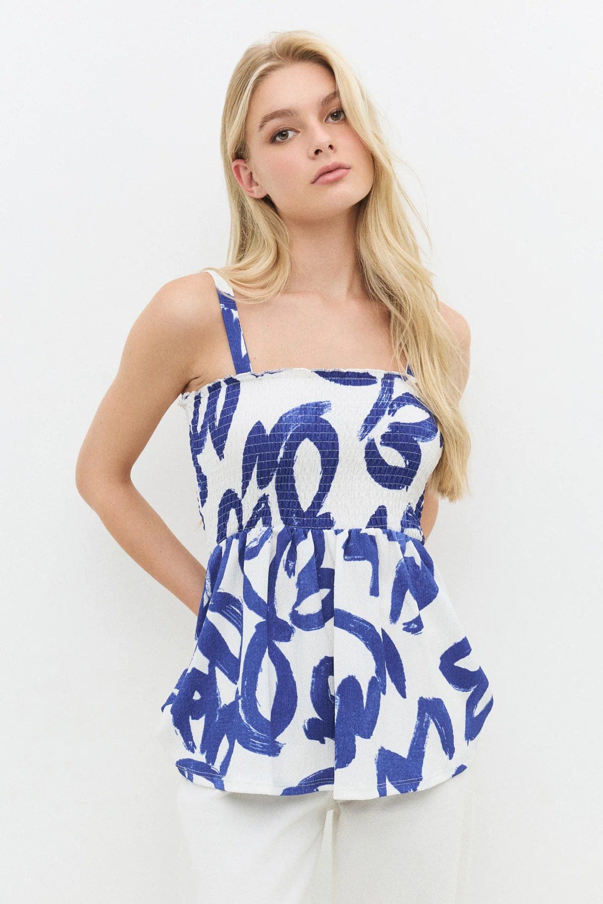 Bluse mit Raffungen vorne und Trägern