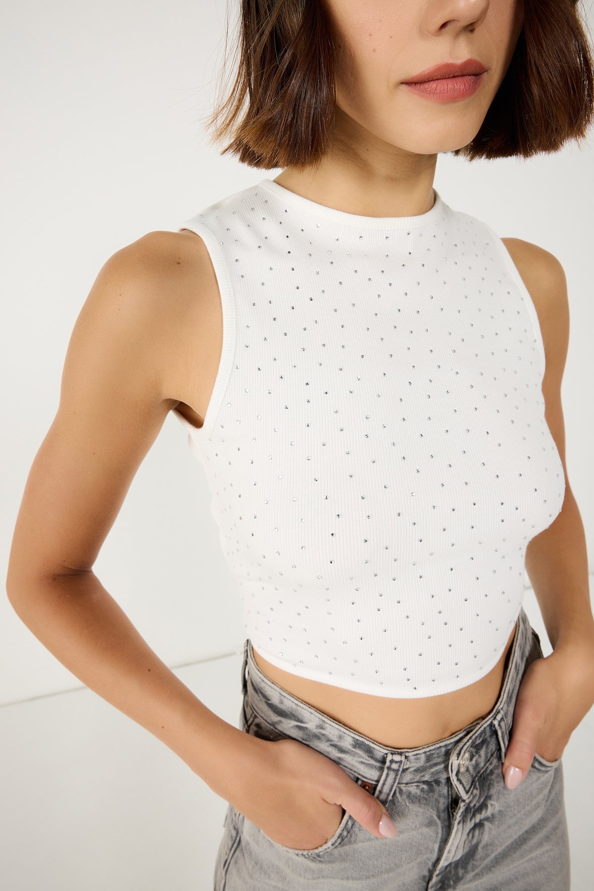 T-Shirt mit Spitzendetail am Rücken