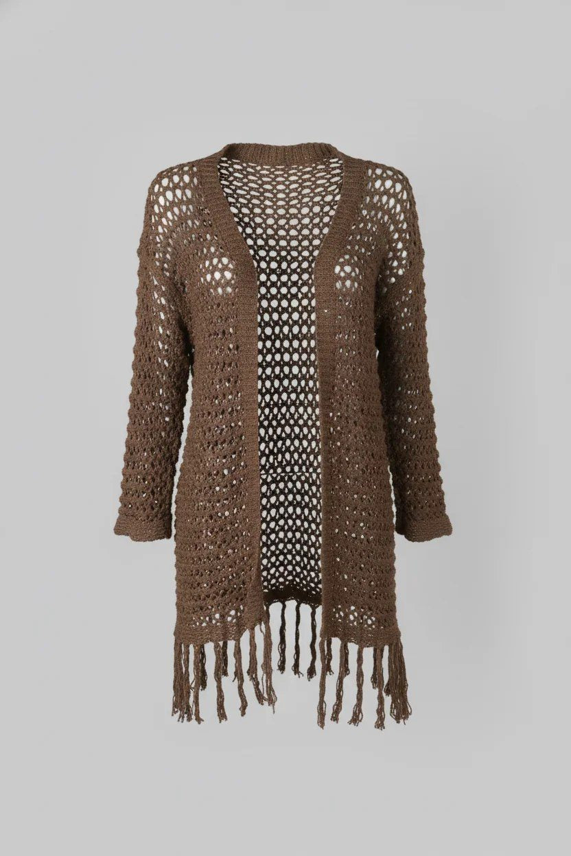 Locker sitzende, lange Strickjacke mit gestrickten Quasten.