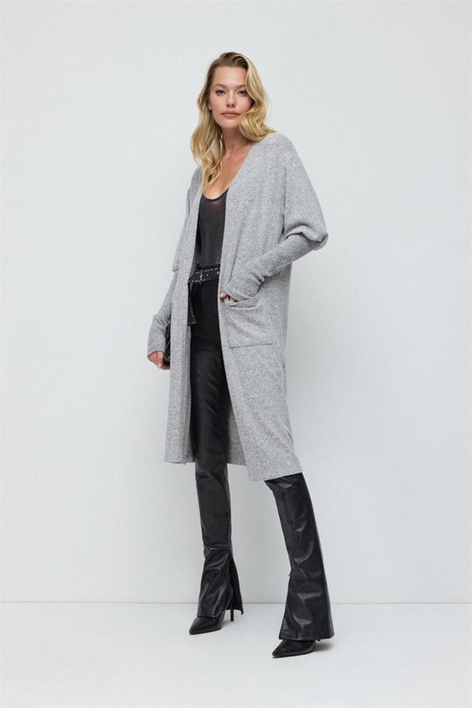 Strickjacke aus Strickstoff