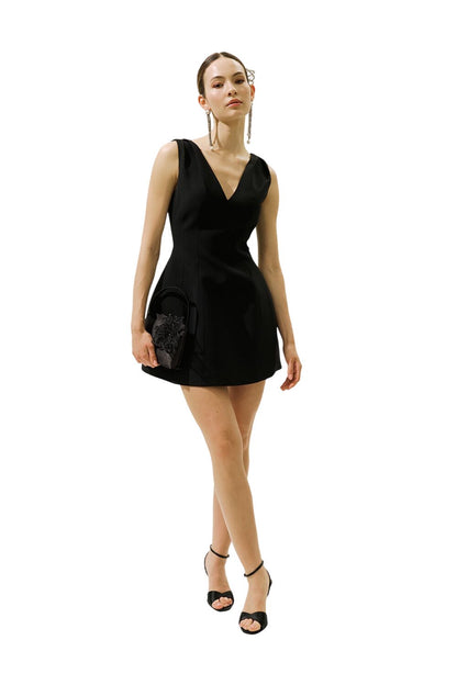 OLIVIA ABENDKLEID SCHWARZ