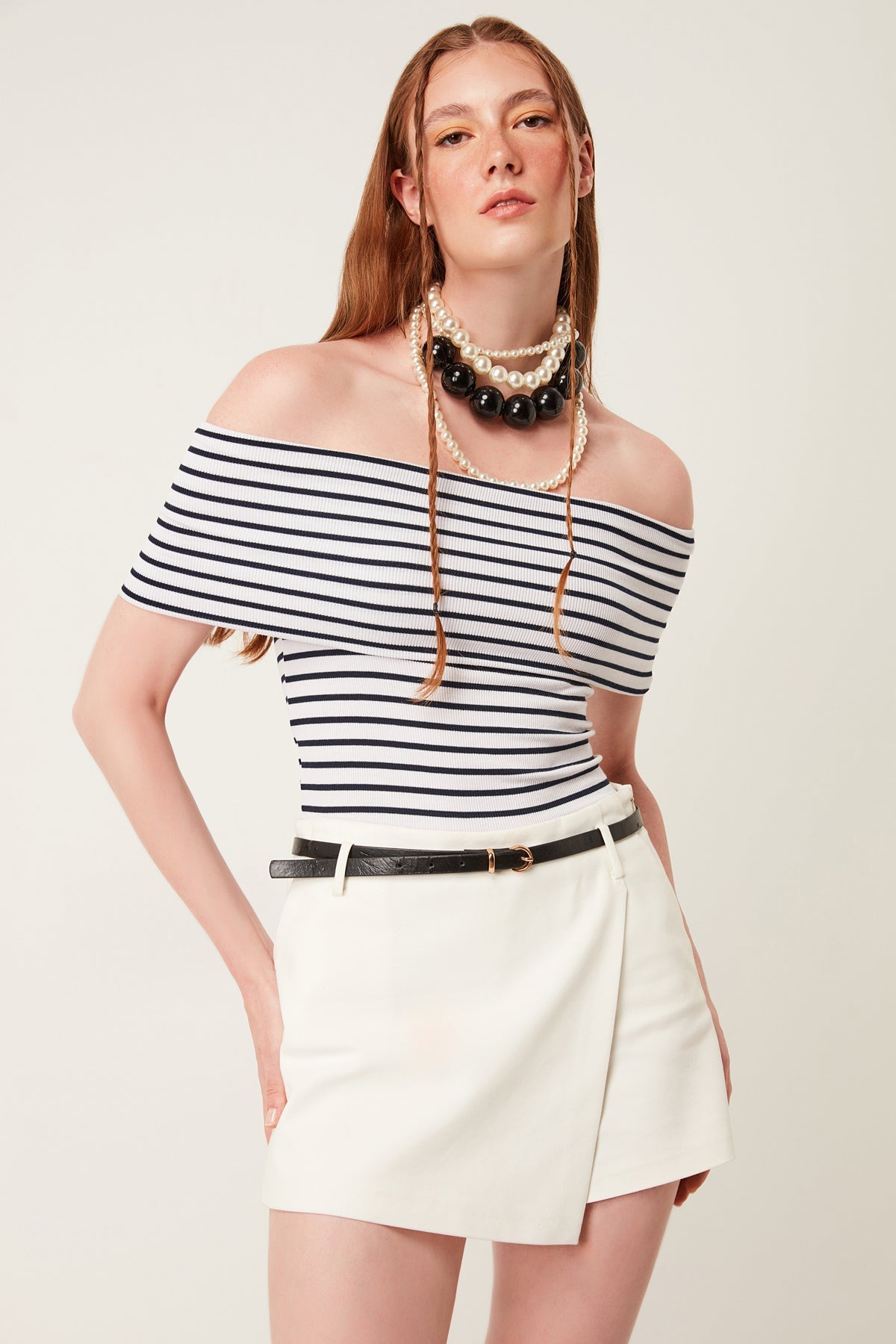 Off-Shoulder Ball