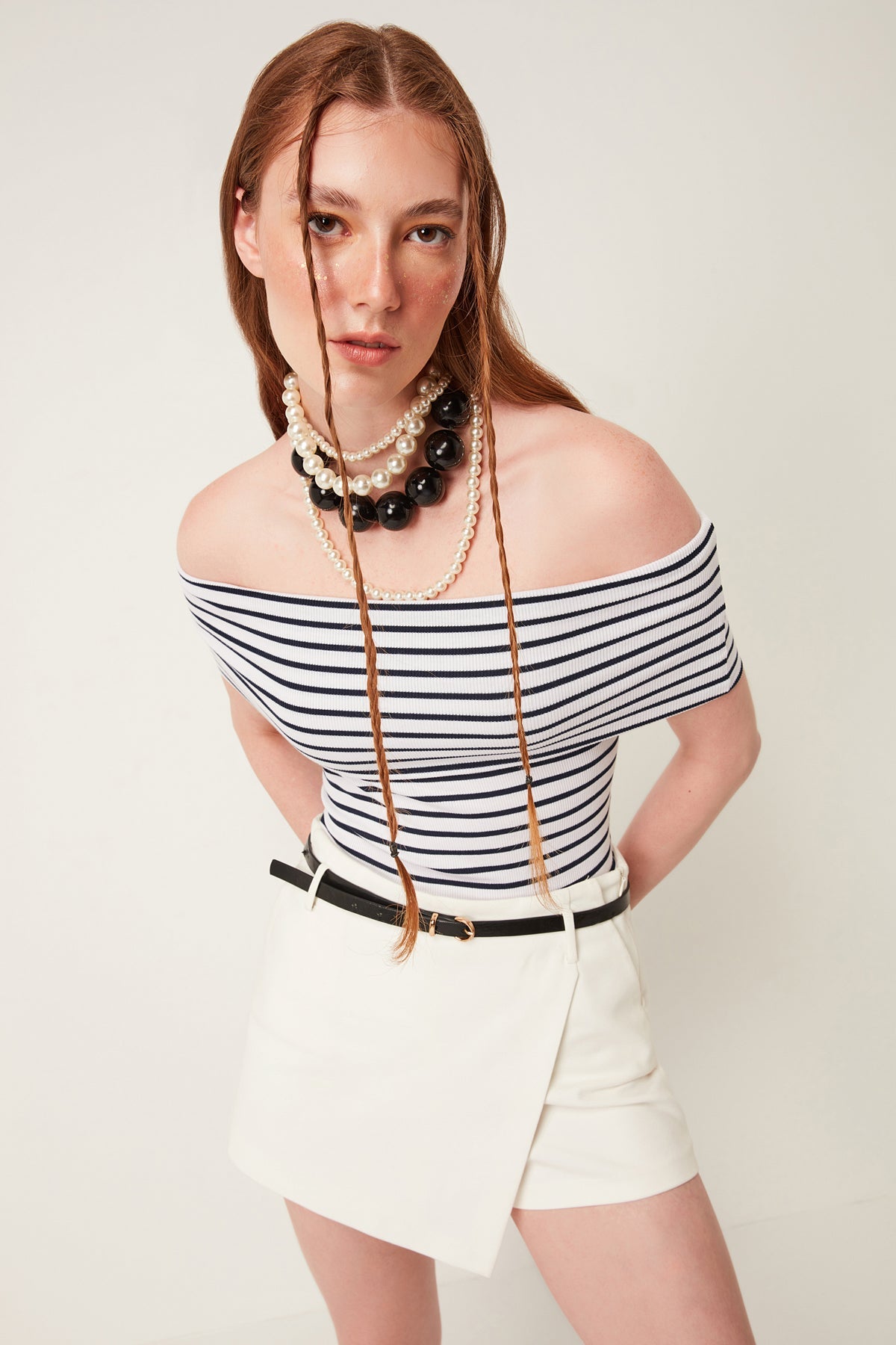 Off-Shoulder Ball