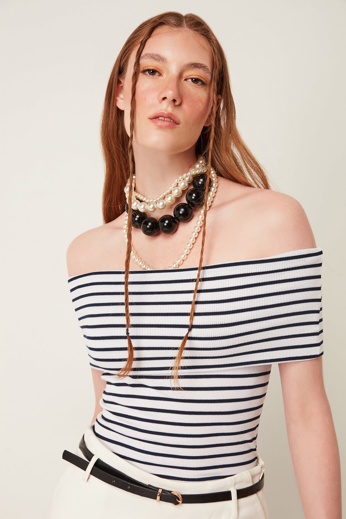 Off-Shoulder Ball