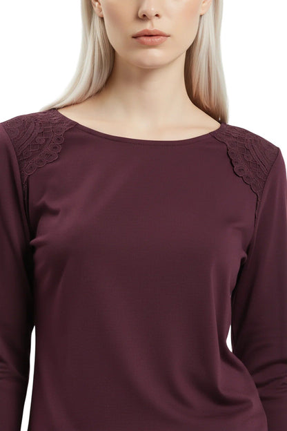 Damenbluse mit langen Ärmeln und Spitze