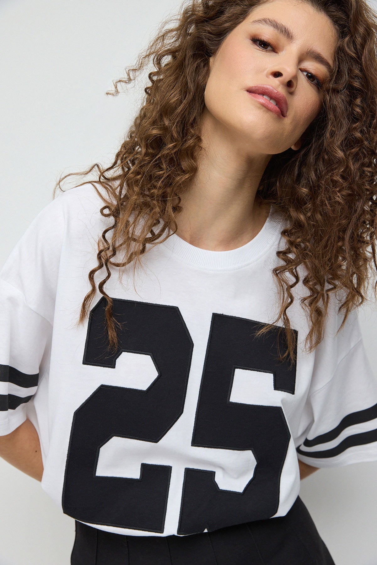 Übergroßes bedrucktes T-Shirt