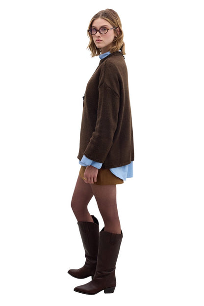 SCHWARZER ÜBERGRÖSSEN-PULLOVER