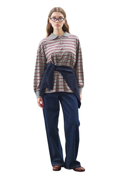 Oversize-T-Shirt mit Polokragen, braun.