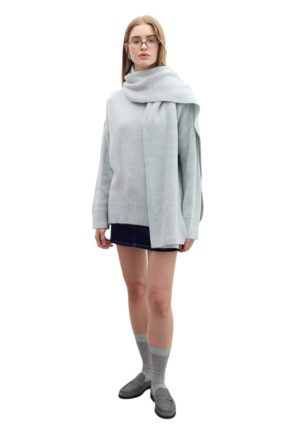 ÜBERGRÖSSERTER, WEICHER PULLOVER, BLAU