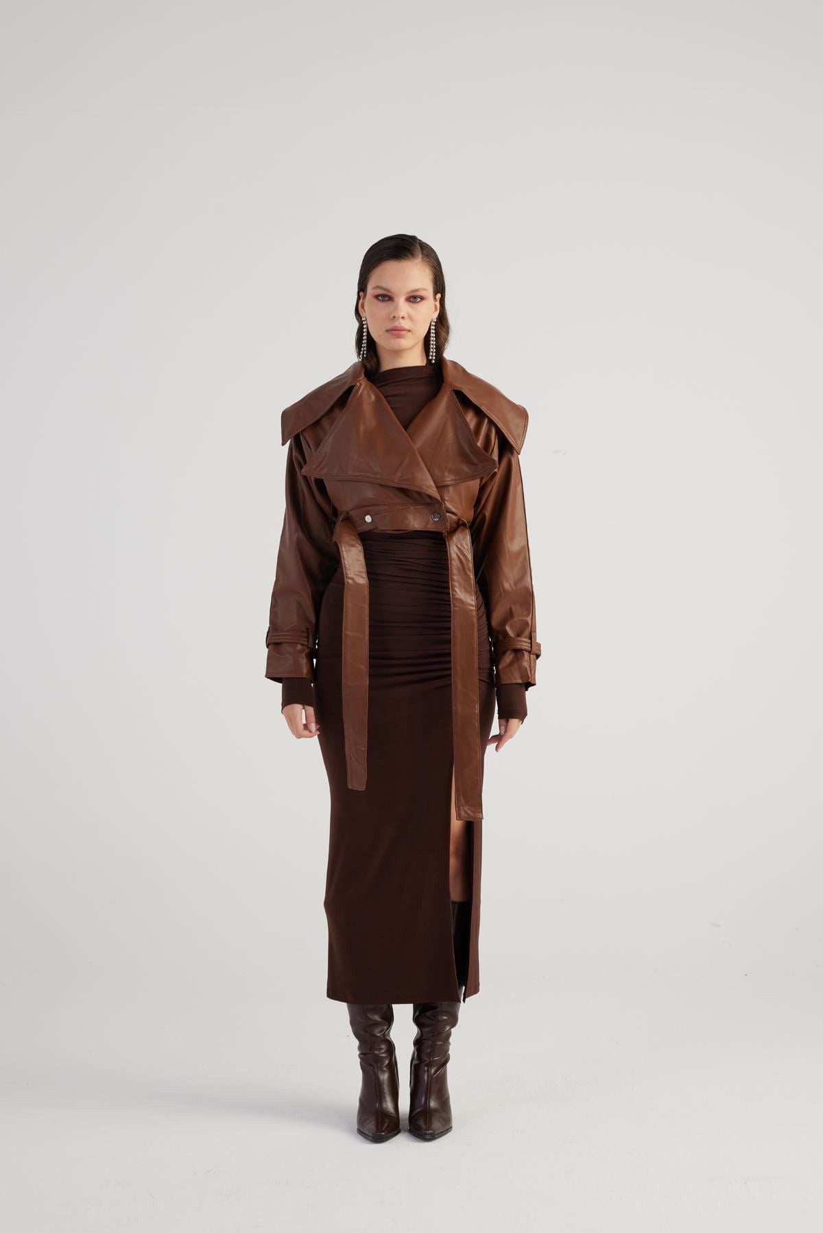 Neeko Veloursjacke mit Gürtel
