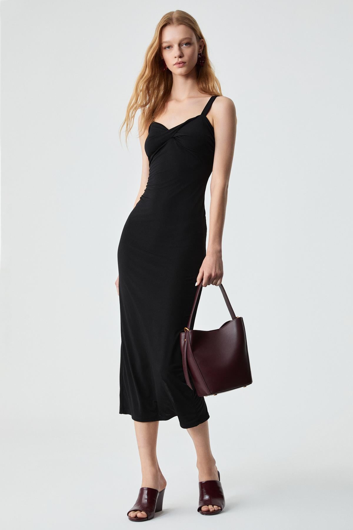 ETHIQUET PAERLA Damen Regular Trägerkleid Schwarz