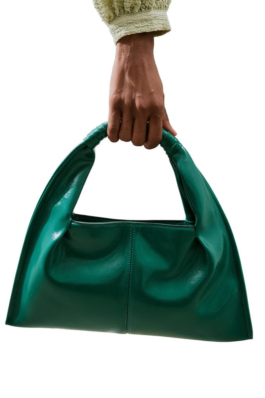 GLÄNZENDE LEDERHANDTASCHEN BLAU