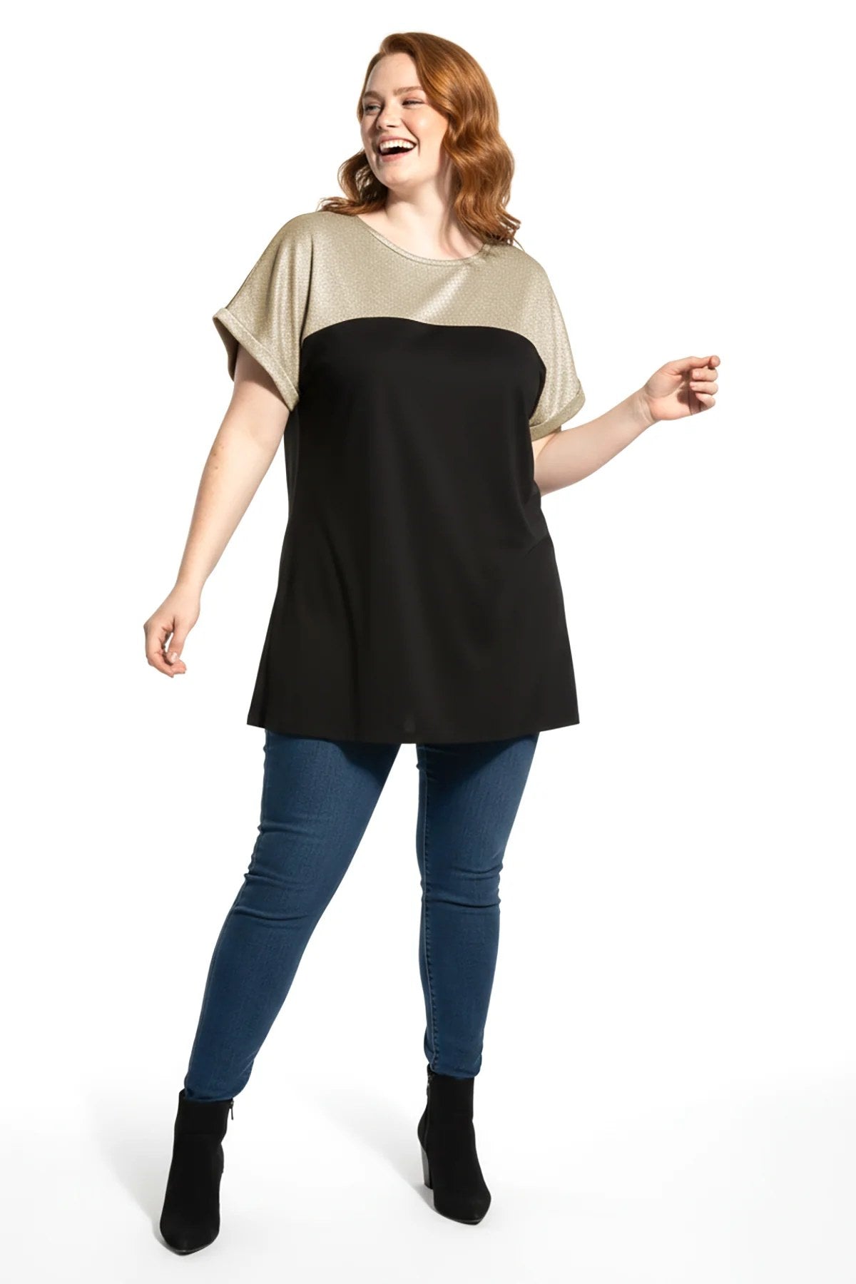 Glänzendes, strukturiertes T-Shirt