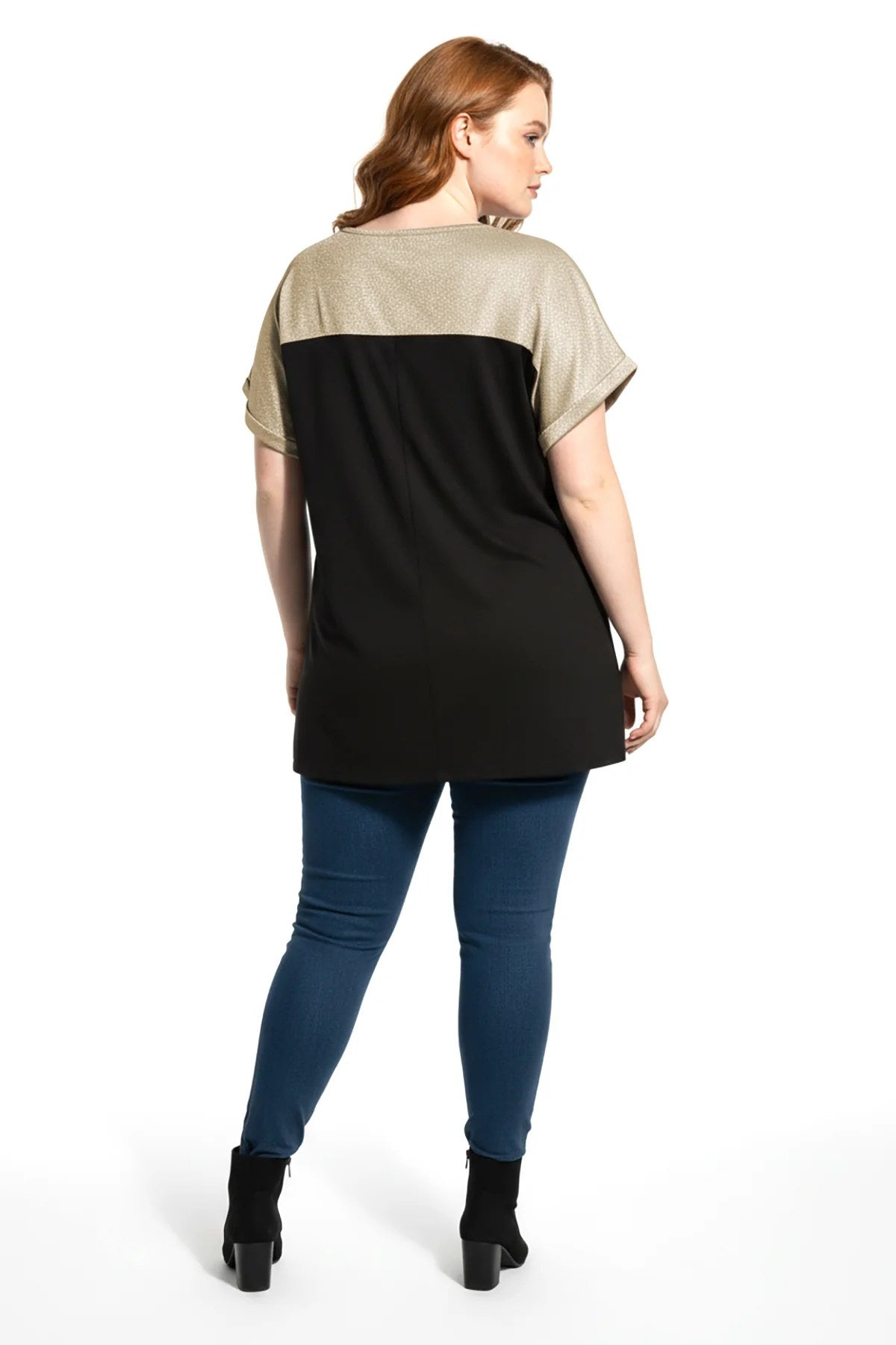 Glänzendes, strukturiertes T-Shirt