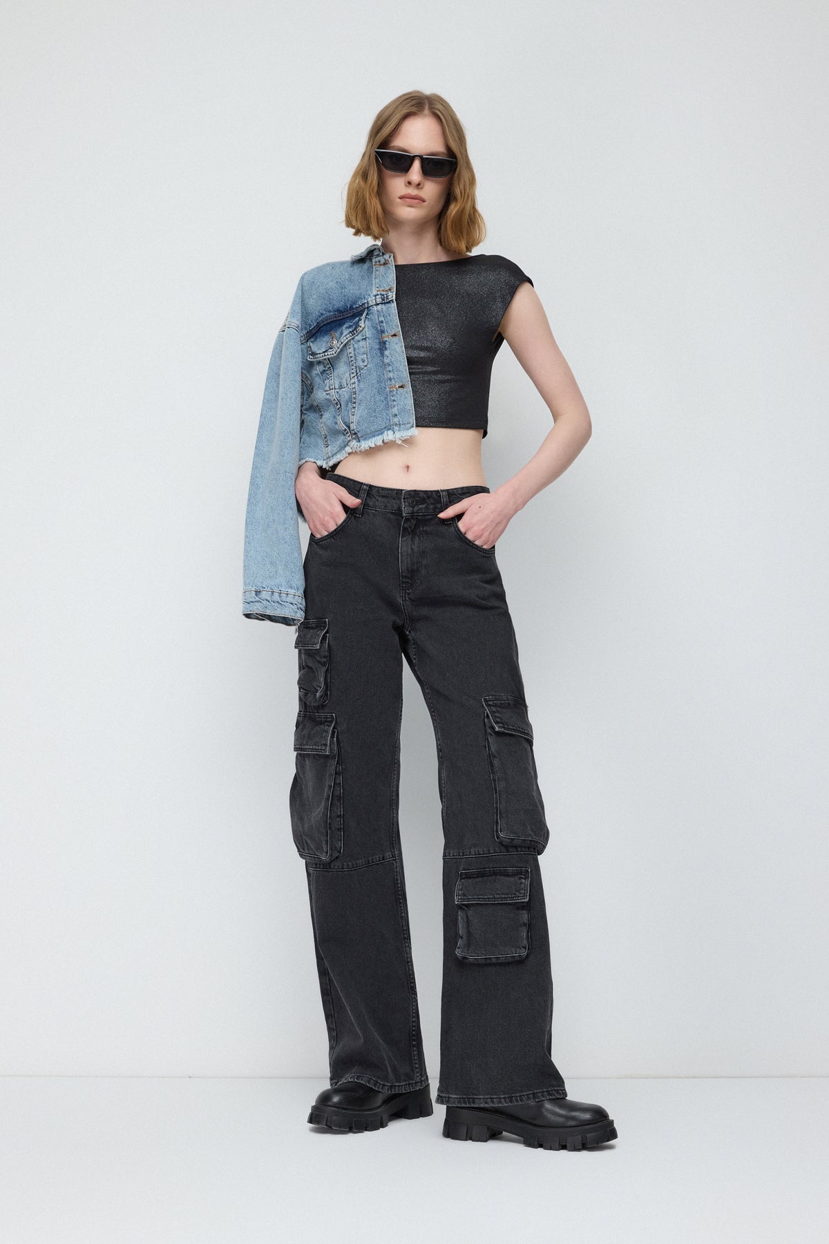 Kurzärmelige Crop-Bluse