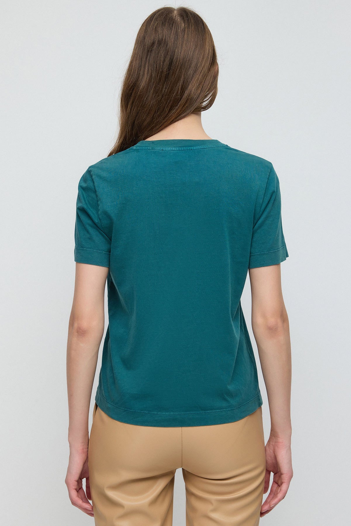 T-Shirt mit Steindetails