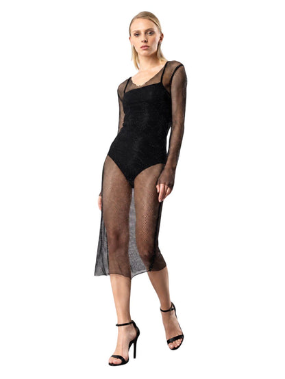 Kleid mit funkelnden Steinen