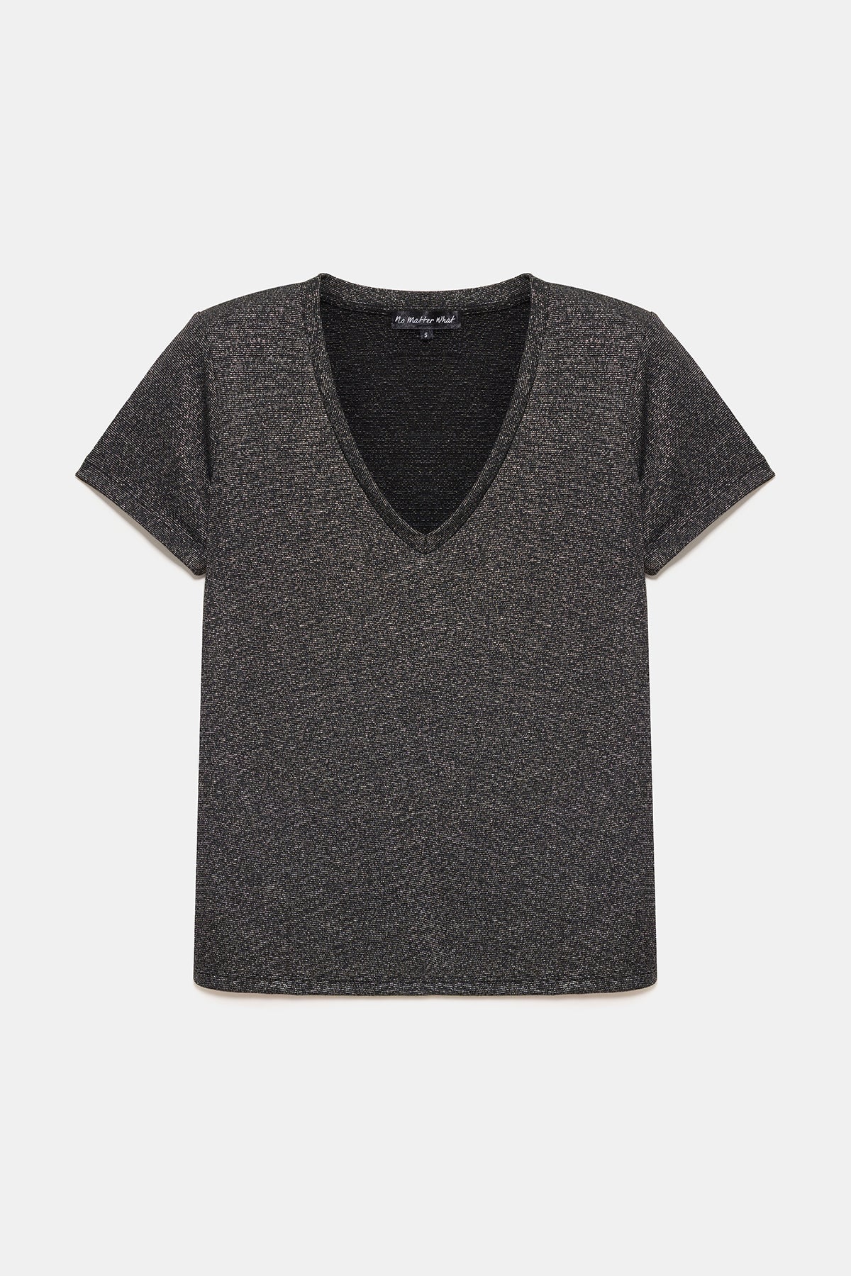 Glänzendes Basic-T-Shirt mit V-Ausschnitt