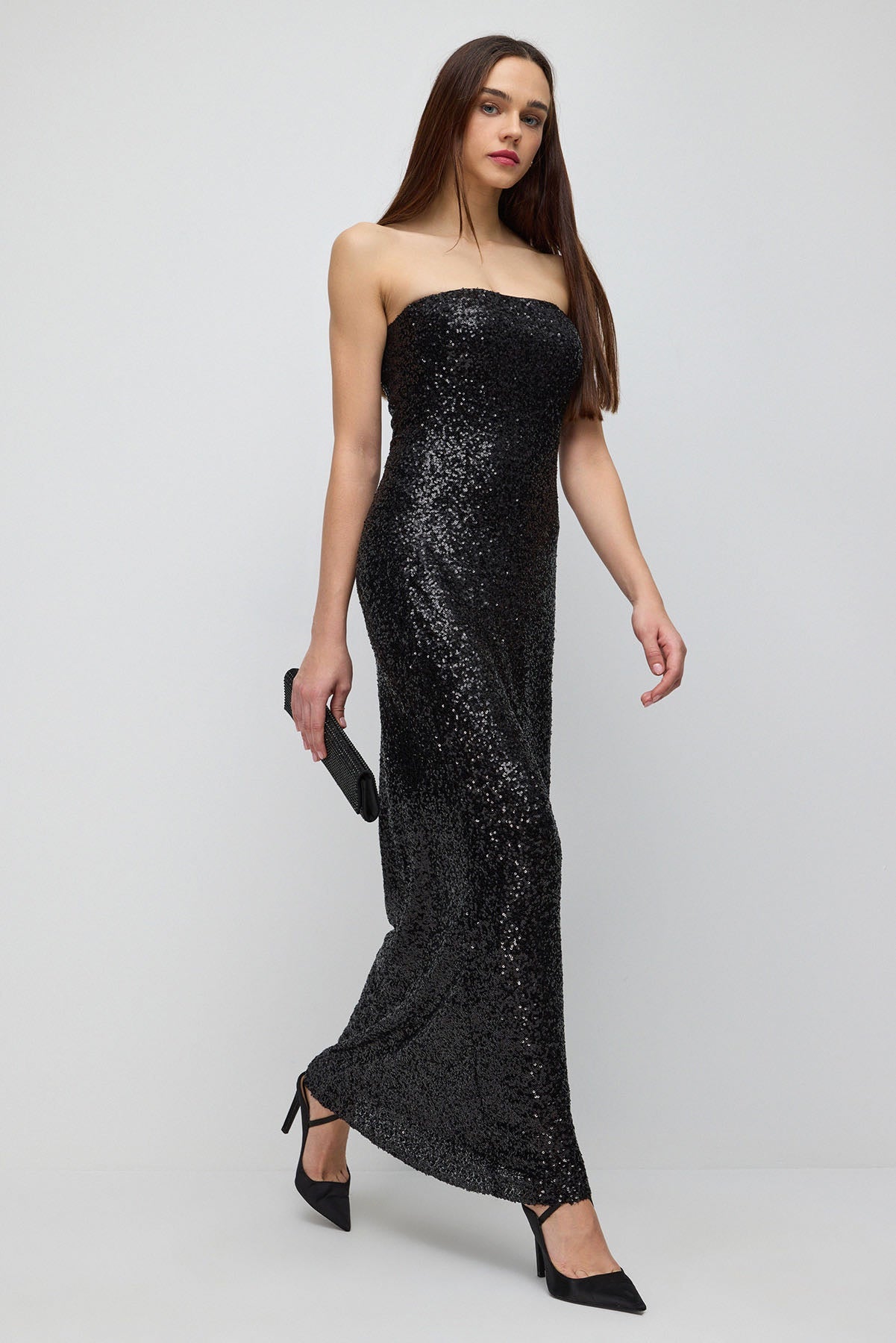 Paillettenbesetztes trägerloses Maxikleid