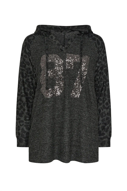 Paillettenbesetzter Kapuzenpullover