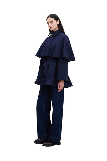 Trenchcoat mit Cape-Details in Kamel