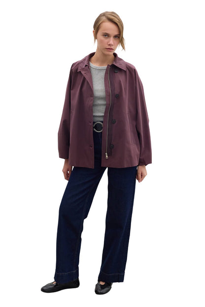 Cape, kurzärmeliger Trenchcoat, Marineblau