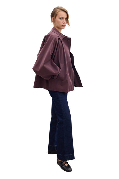 Cape, kurzärmeliger Trenchcoat, Marineblau