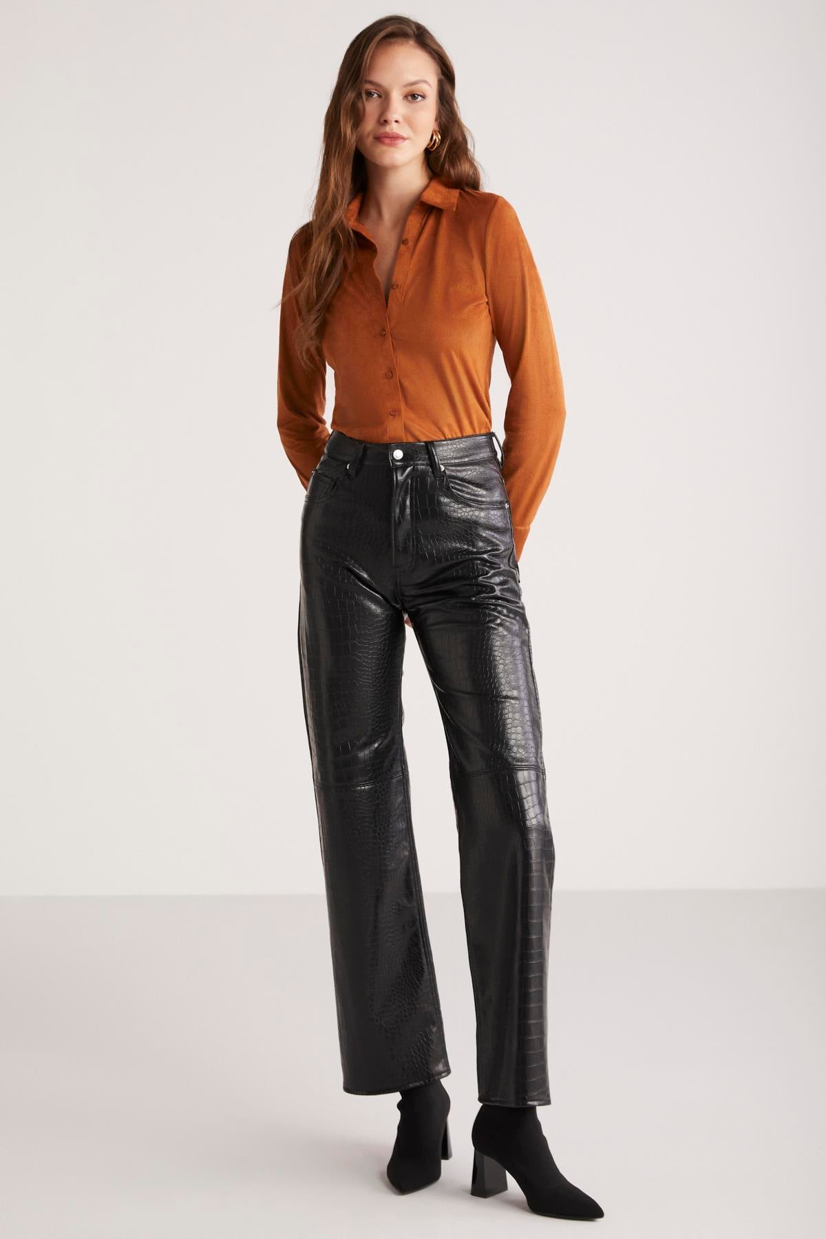 PEYTON Damen Schlanke Kunstwildleder-Bluse