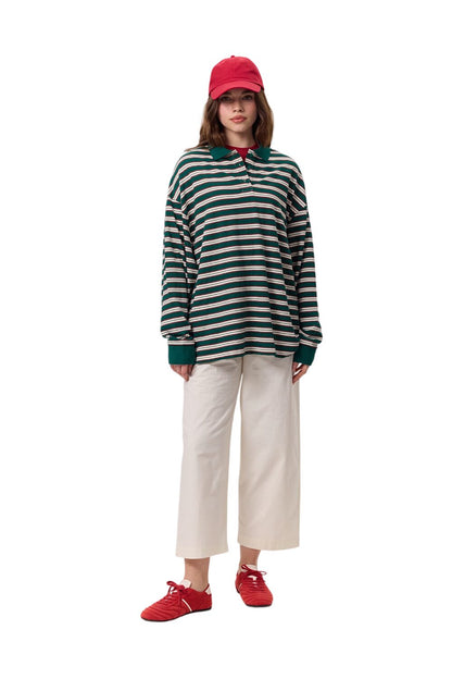 Grün gestreiftes Sweatshirt mit Polokragen