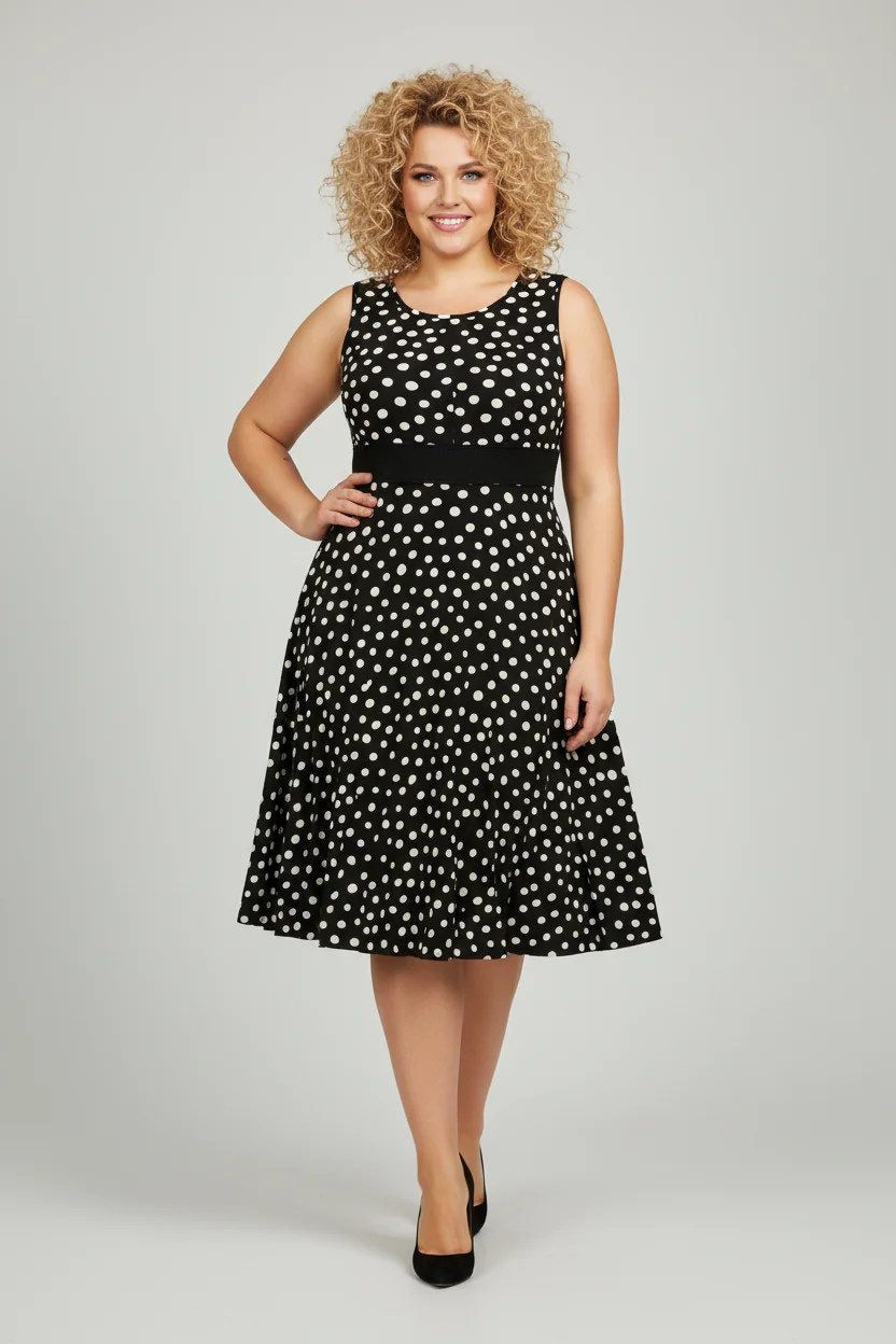Gepunktetes Kleid