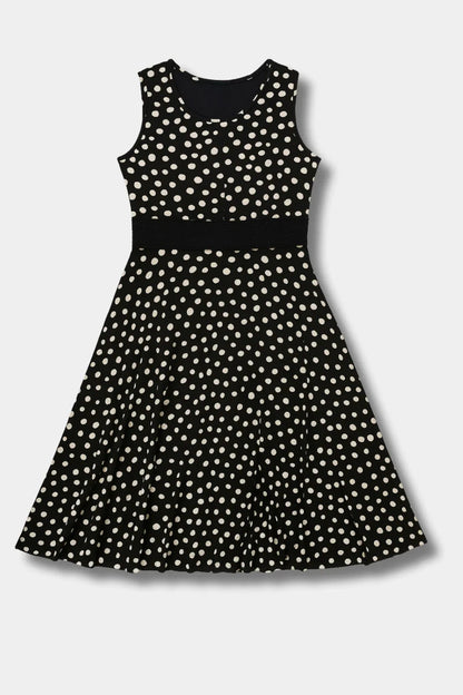 Gepunktetes Kleid