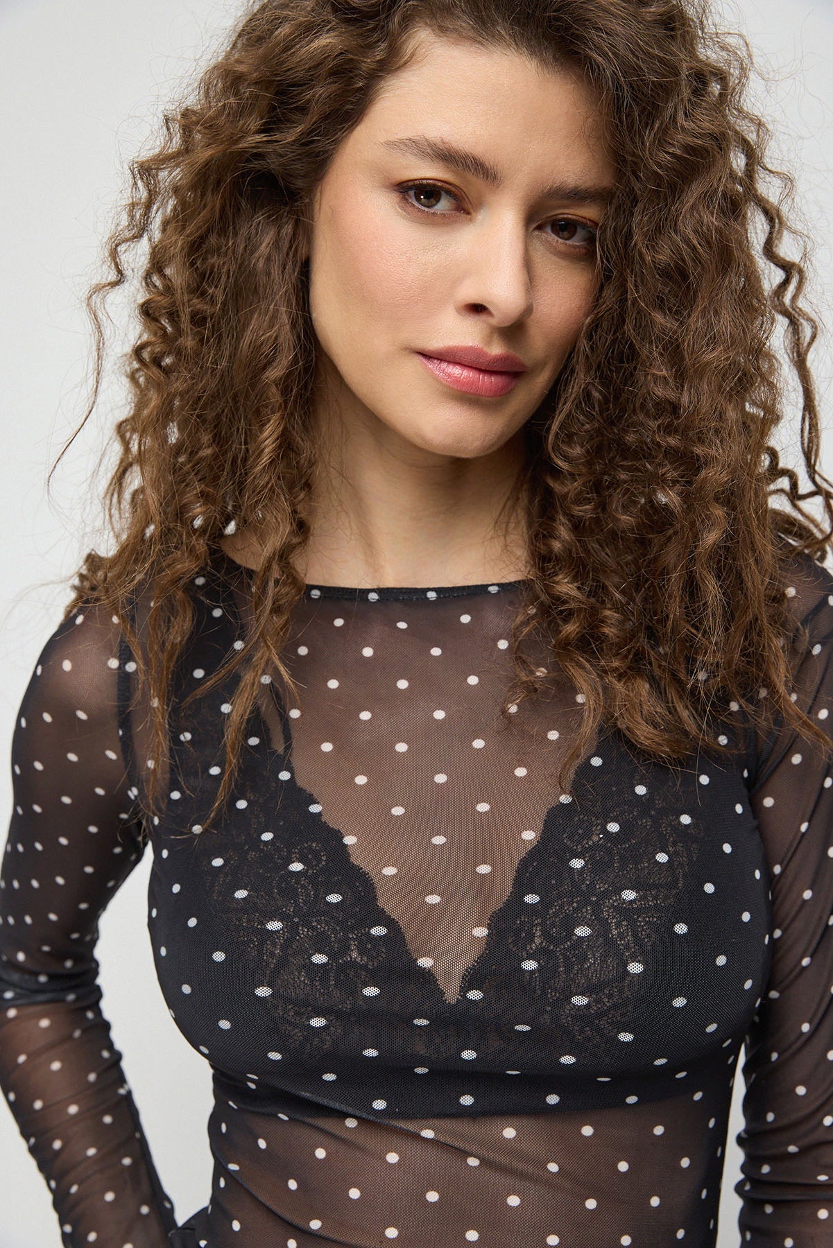 Tüllbluse mit Polka-Dots