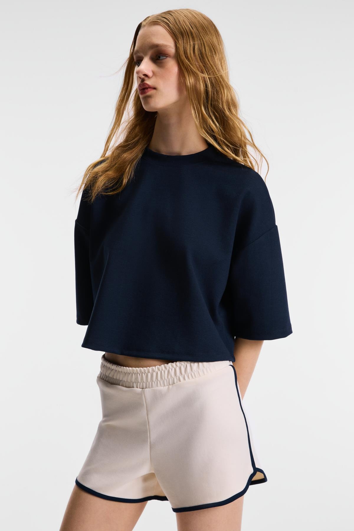 QUARA Damen Stretch-Komfortshorts