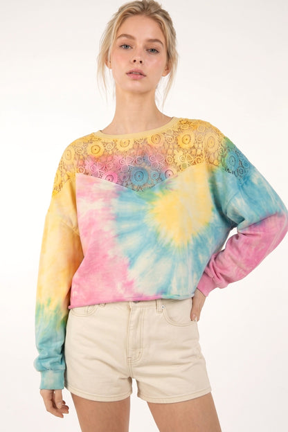 Lässiges Crop-Sweatshirt mit Batikmuster und lockerer Passform
