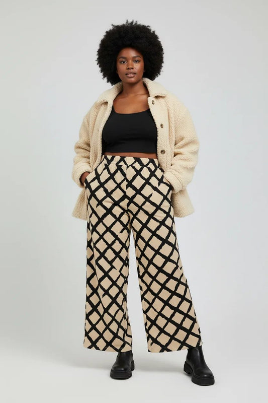 Gemusterte Hose mit weitem Bein