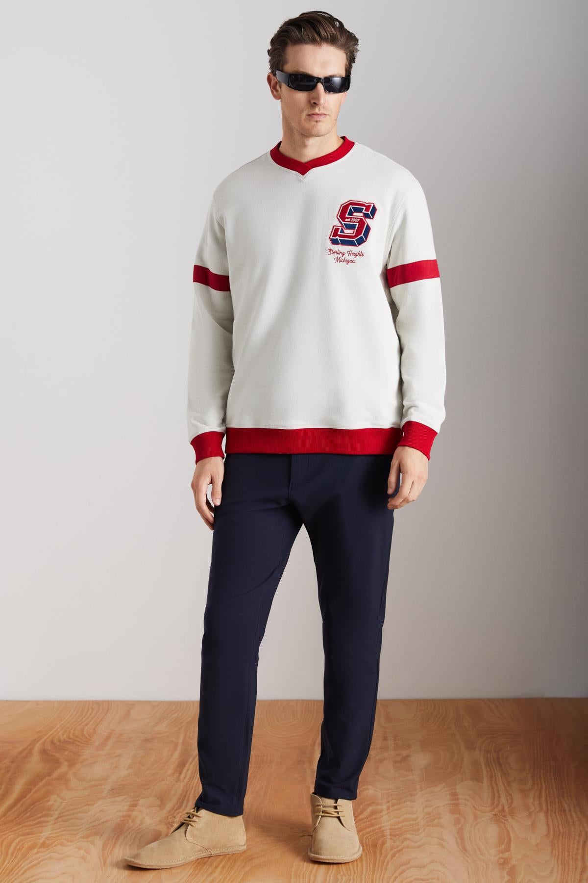 GRIMELANGE REYNON Herren V-Neck Sweatshirt Steinfarbe
