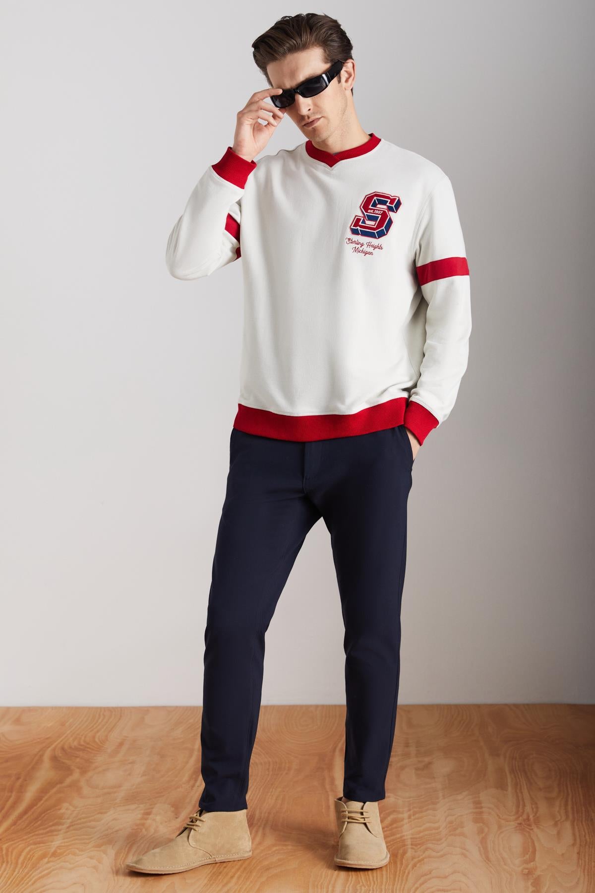 GRIMELANGE REYNON Herren V-Neck Sweatshirt Steinfarbe