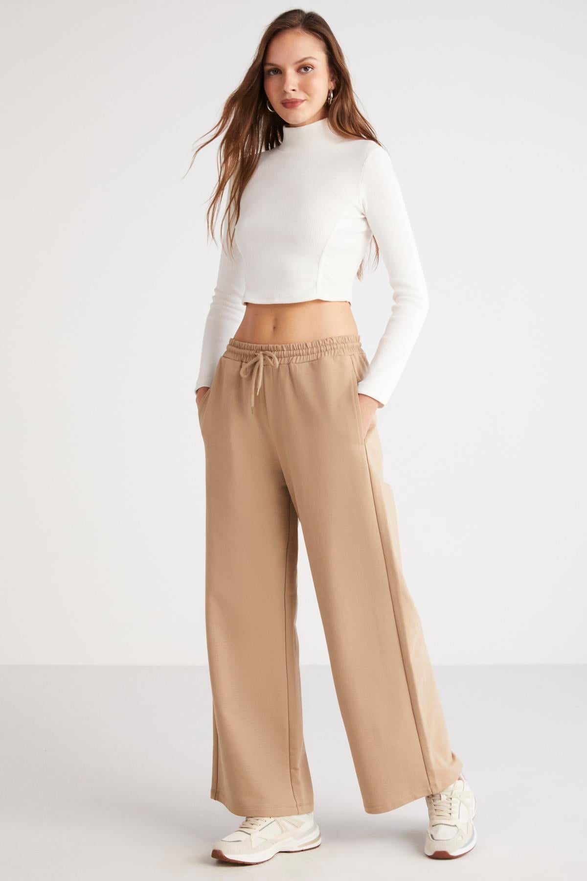 SABRINA Damen Cropped Rippblusе