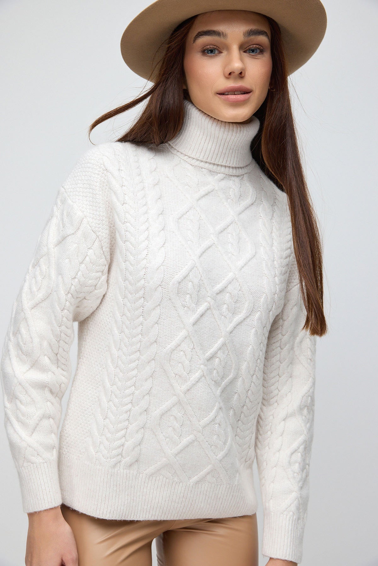 Geflochtener Rollkragenpullover