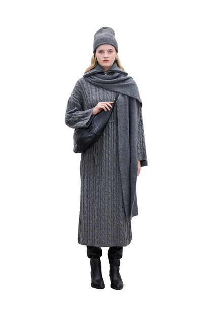 GEFLOCHTENES STRICKKLEID, SCHWARZ