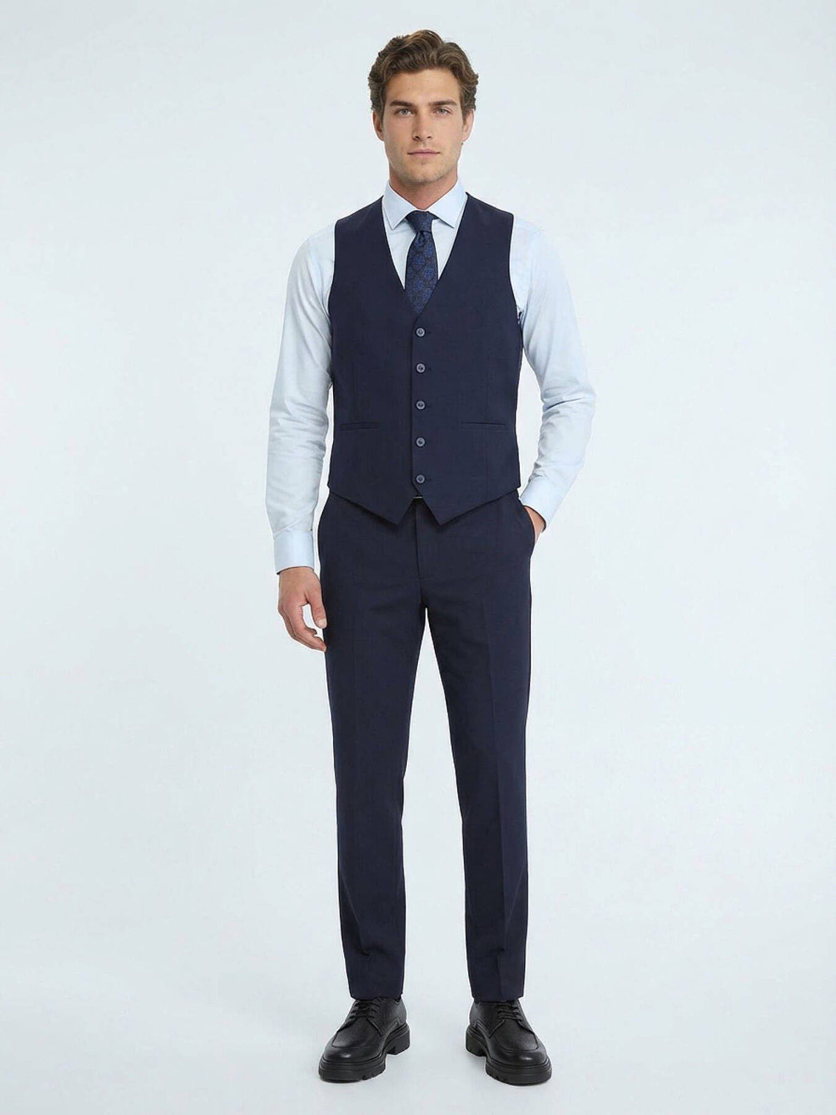 Saks Slim Fit Weste mit Schmetterlingskragen