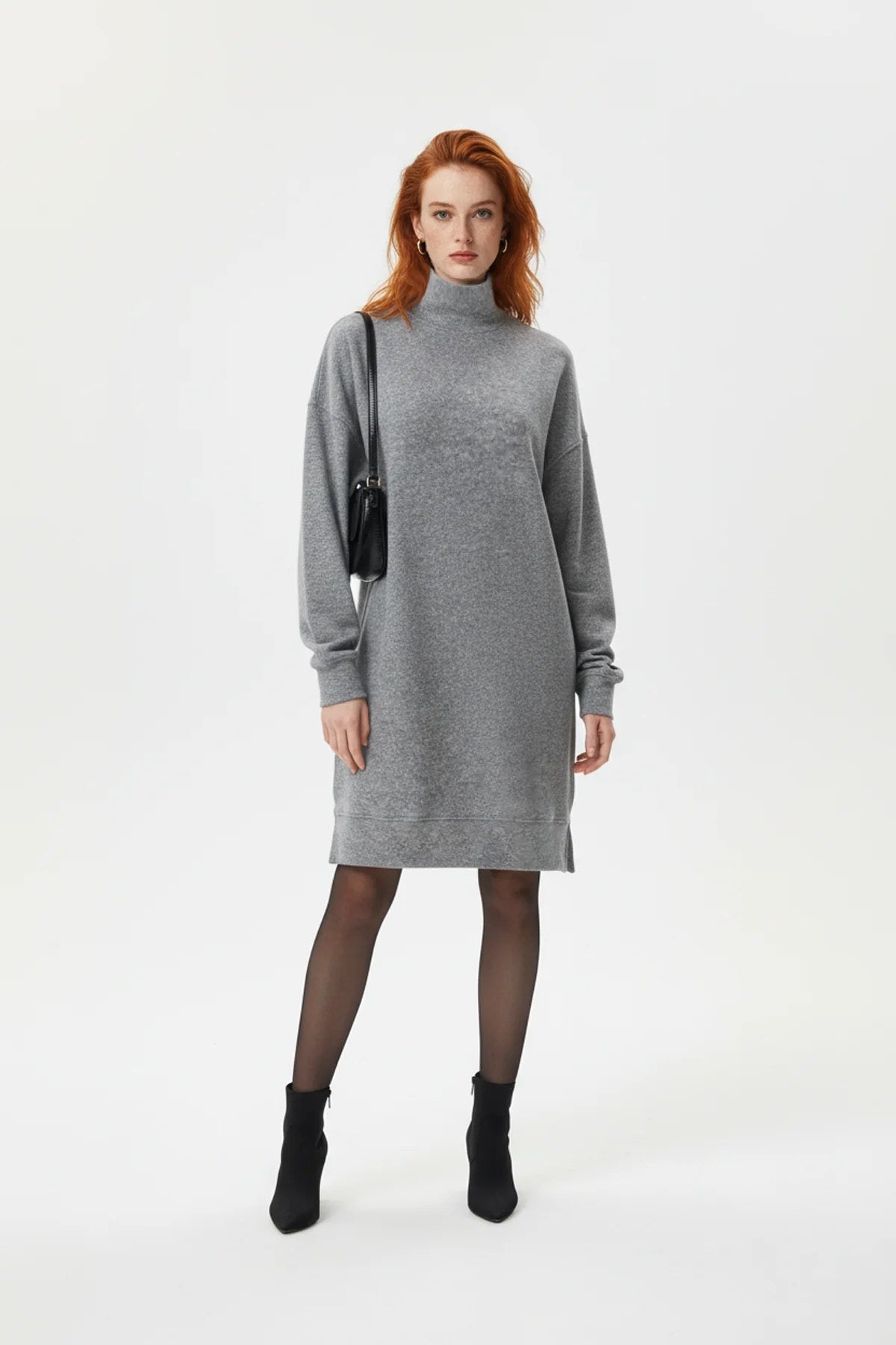 Bürstkleid mit langen Ärmeln