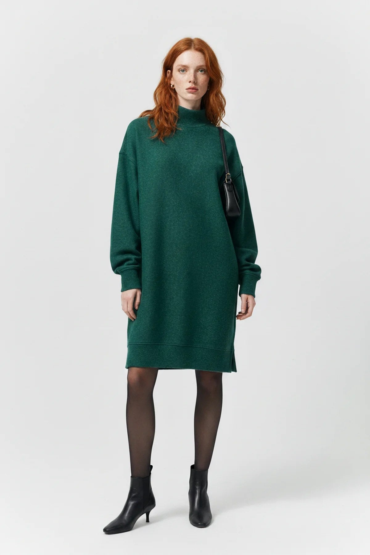 Bürstkleid mit langen Ärmeln