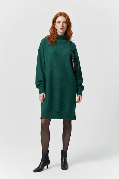 Bürstkleid mit langen Ärmeln
