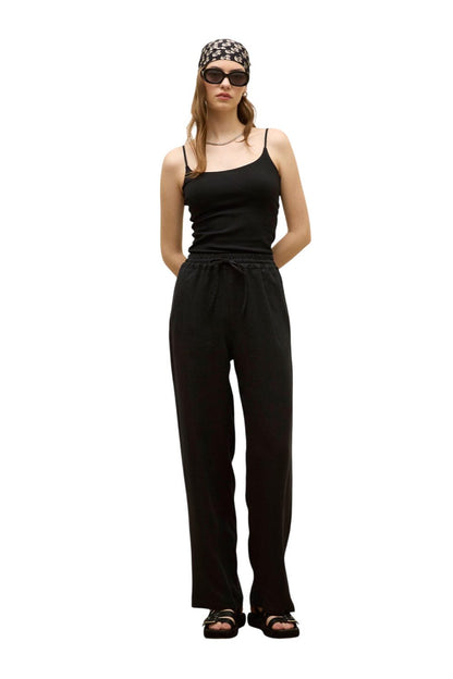 Schwarze bequeme Leinenhose mit Taschen