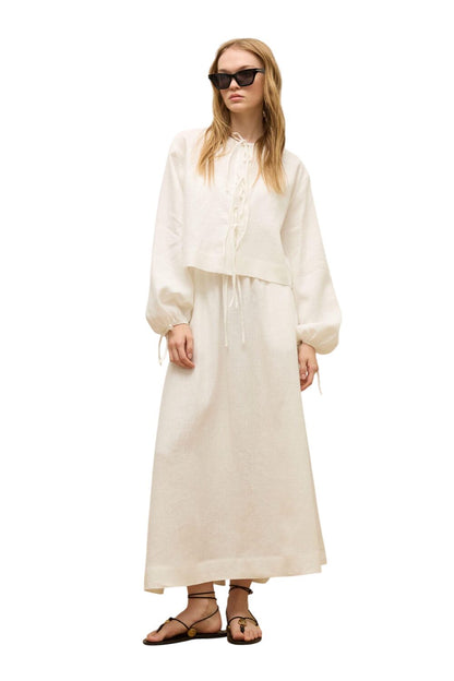 Schwarze Bluse mit Schnürung