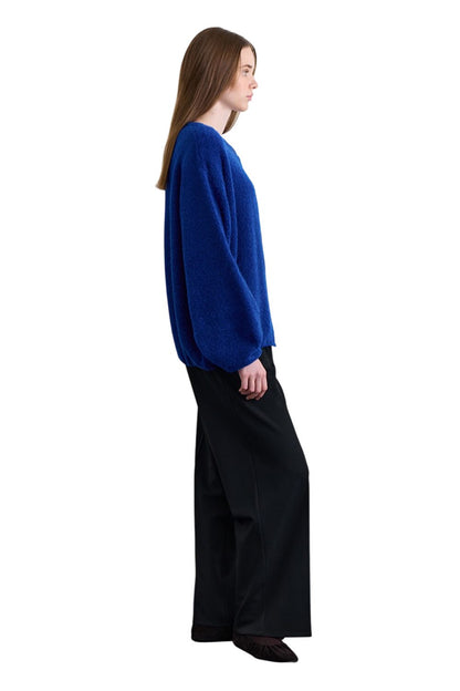 SCHWARZE STRICKJACKE MIT WEICHER STRUKTUR UND KNOPFVERSCHLUSS