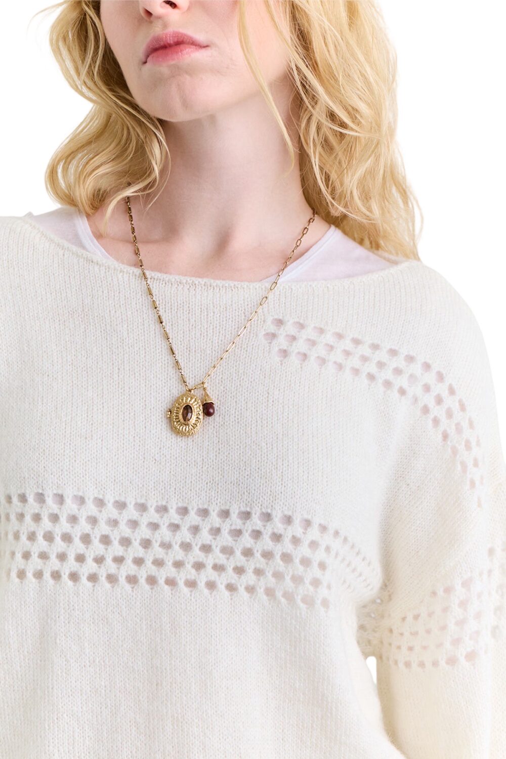 SCHWARZER PULLOVER MIT ABLAGE-STRICKMUSTER