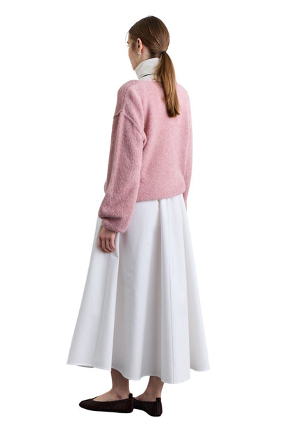 SCHWARZER PULLOVER MIT WEICHER STRUKTUR